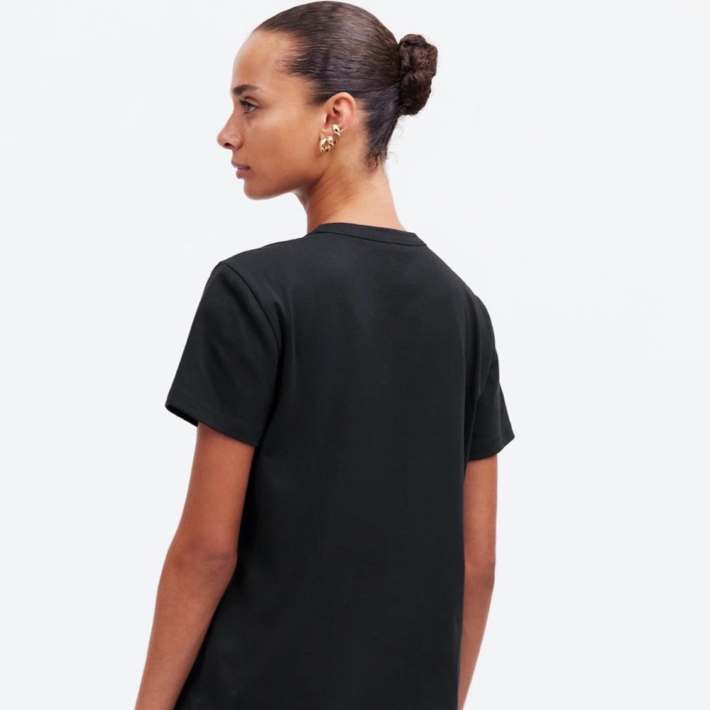 Madewell Black Crew Tee with Script Label - Picture 6 of 6